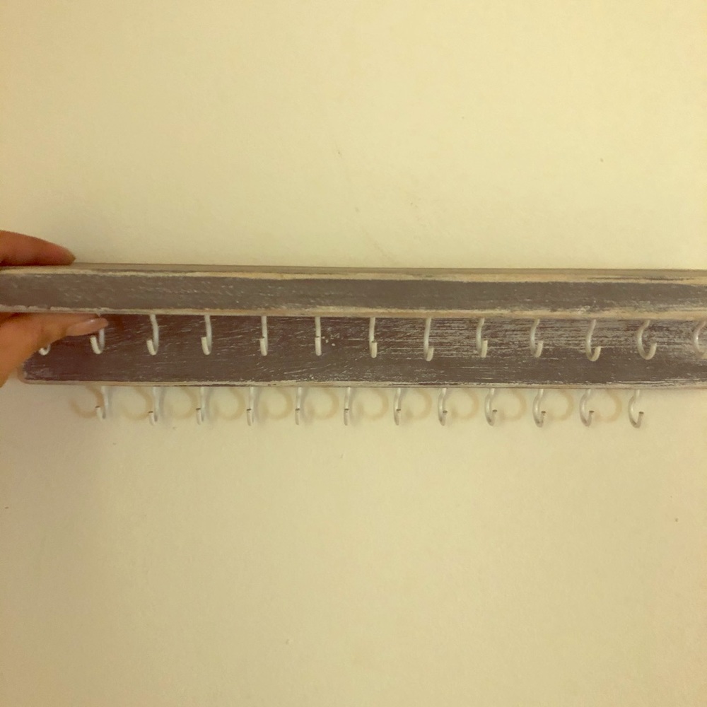 Jewelry wall hanging